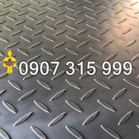 THÉP TẤM GÂN CHỐNG TRƯỢT SS400